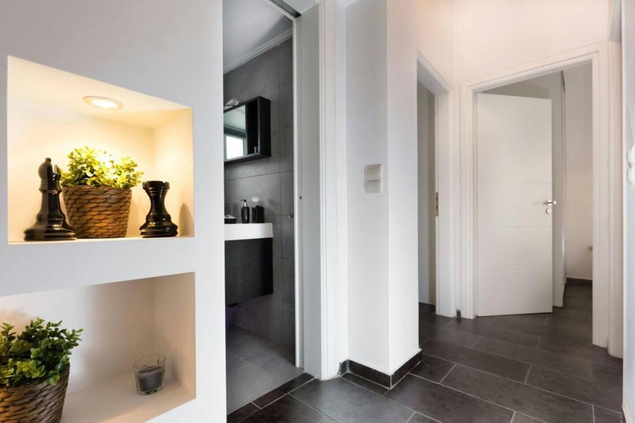 Renovated Flat With Acropolis View Apartment Athens Luaran gambar